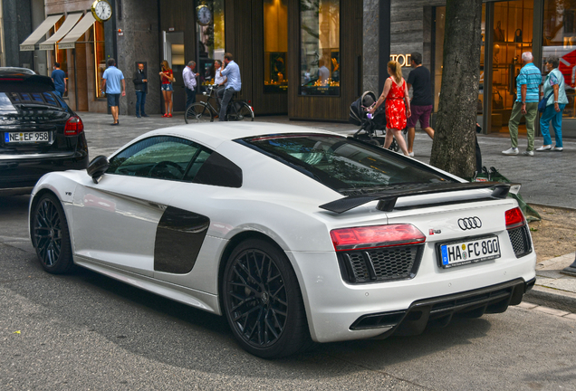 Audi R8 V10 Plus 2015