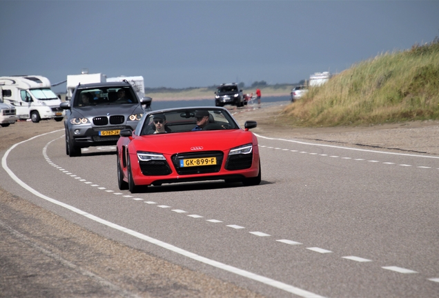 Audi R8 V10 Spyder 2013