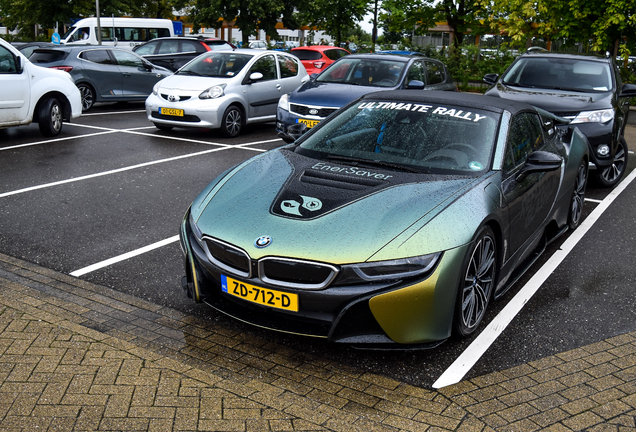 BMW i8 Roadster