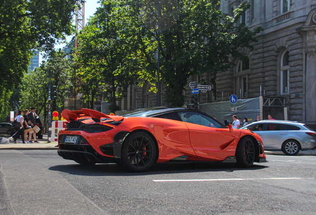 McLaren 765LT