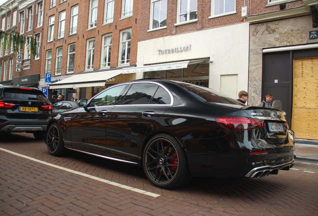 Mercedes-AMG E 63 S W213 2021