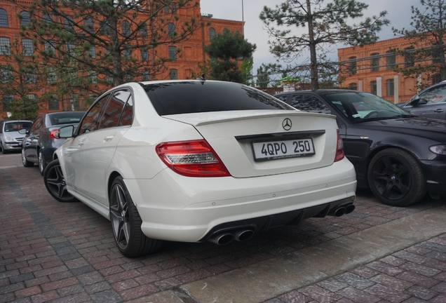 Mercedes-Benz C 63 AMG W204