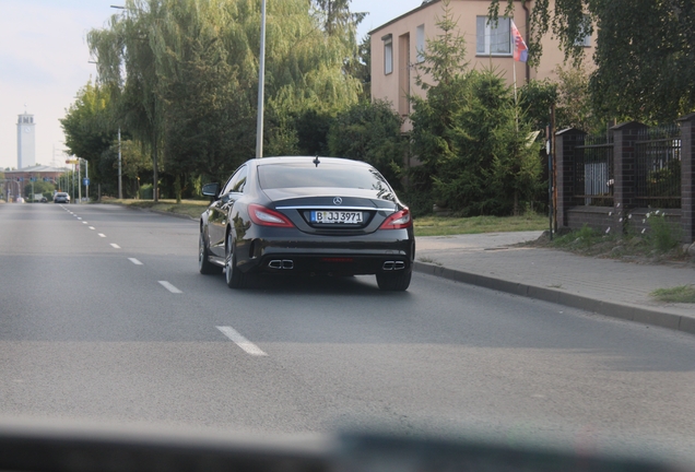 Mercedes-Benz CLS 63 AMG C218 2015