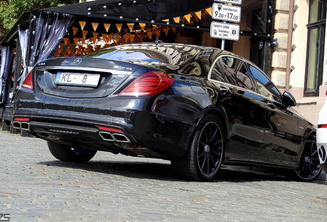 Mercedes-Benz S 63 AMG V222