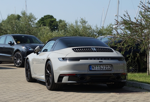 Porsche 992 Targa 4S