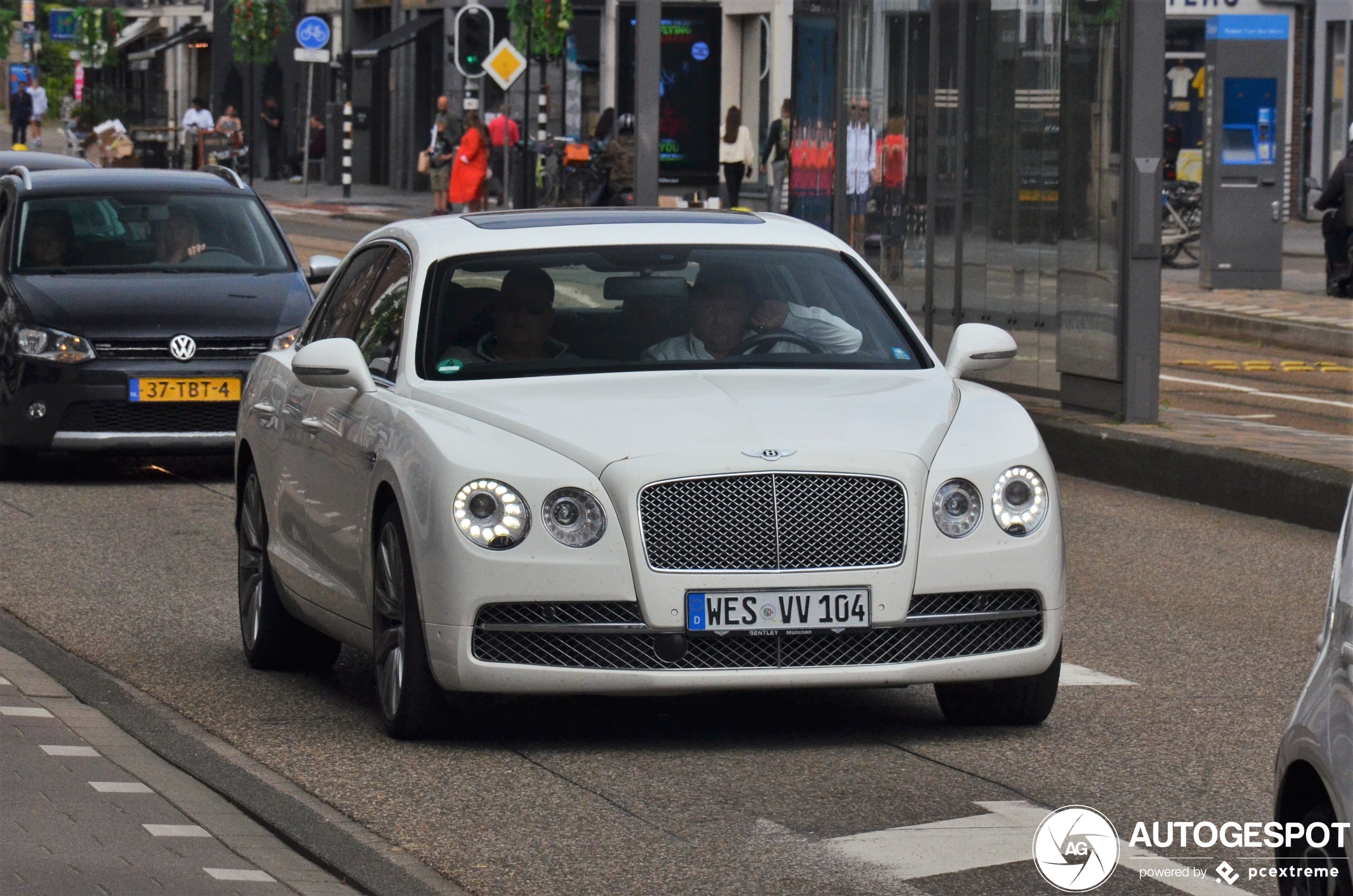 Bentley Flying Spur W12