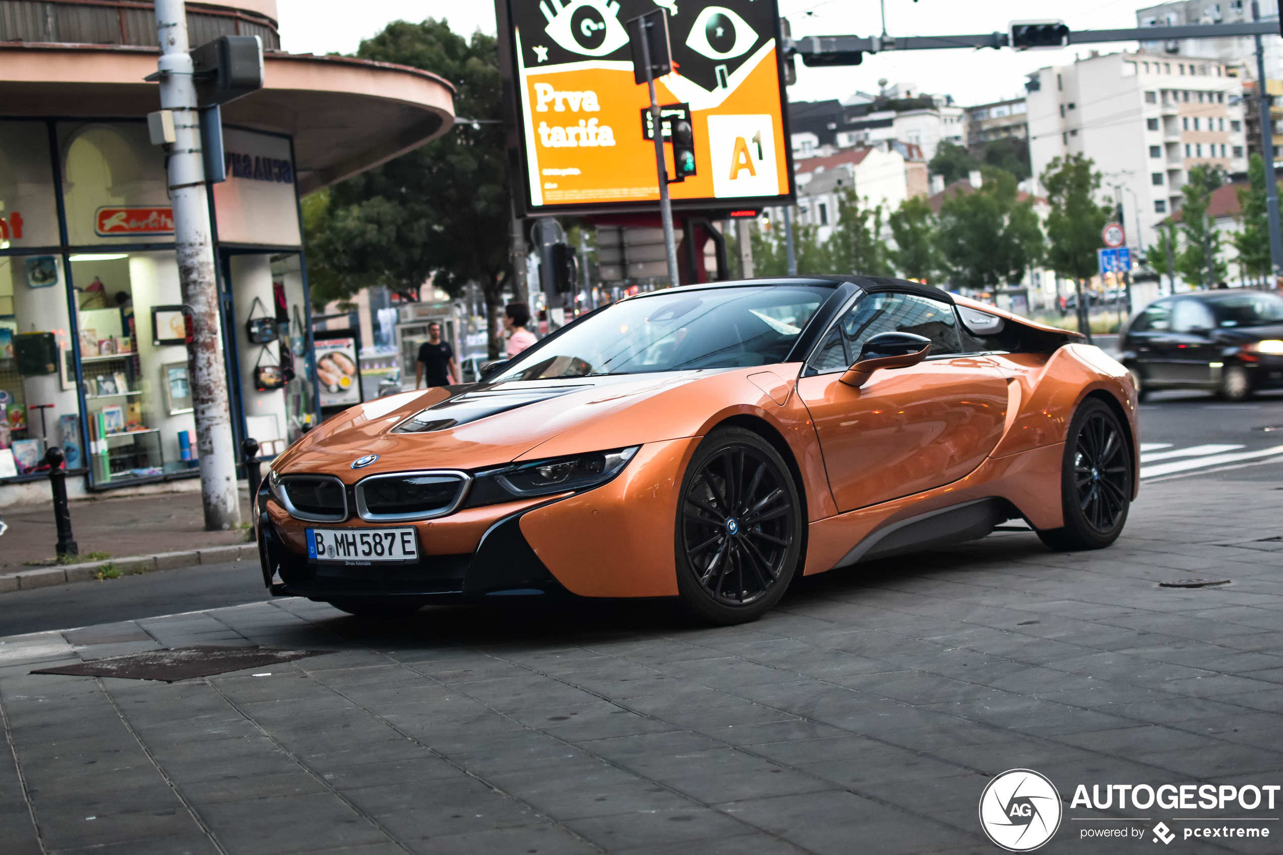 BMW i8 Roadster