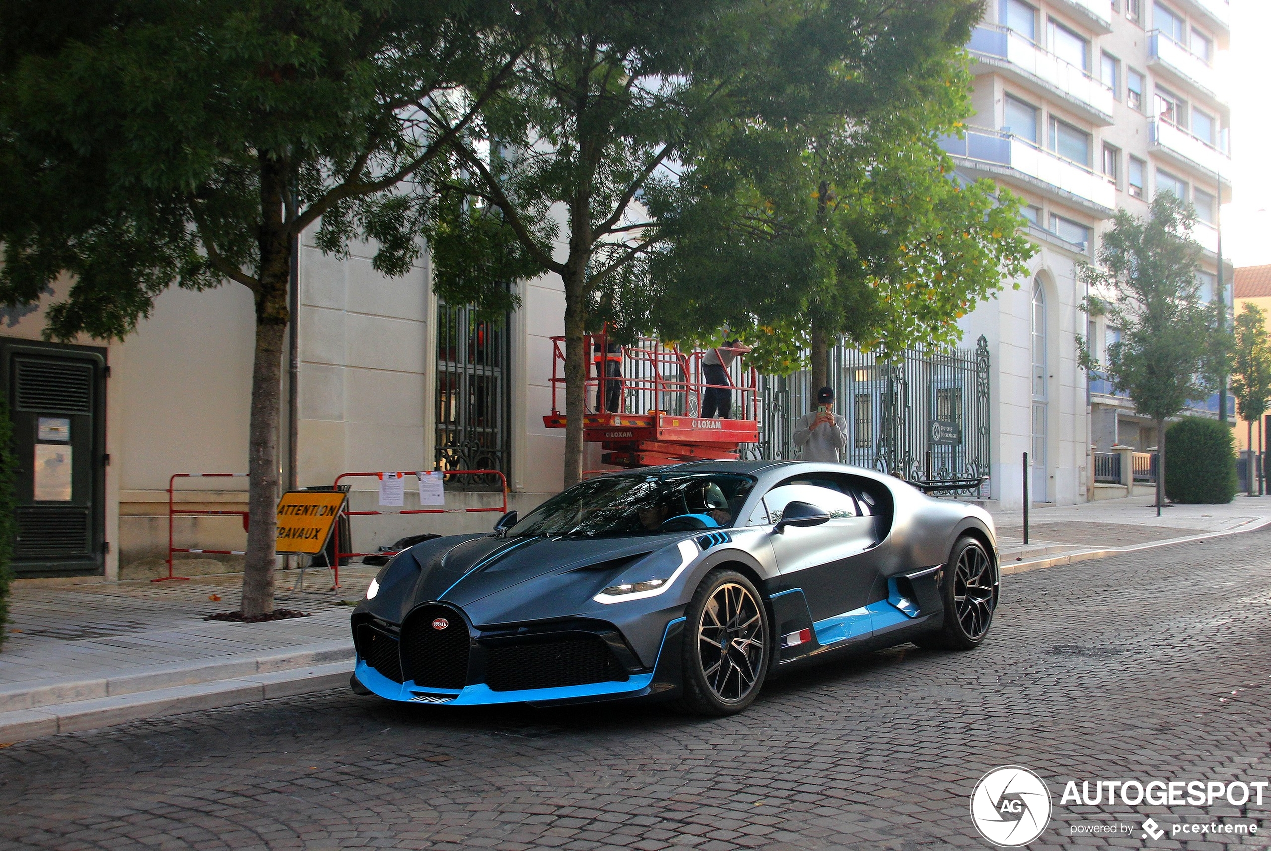Bugatti Divo zien we nu in actie op straat