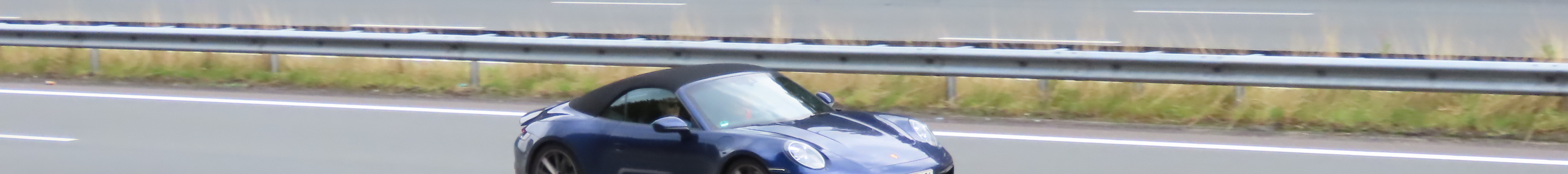 Porsche 992 Carrera S Cabriolet