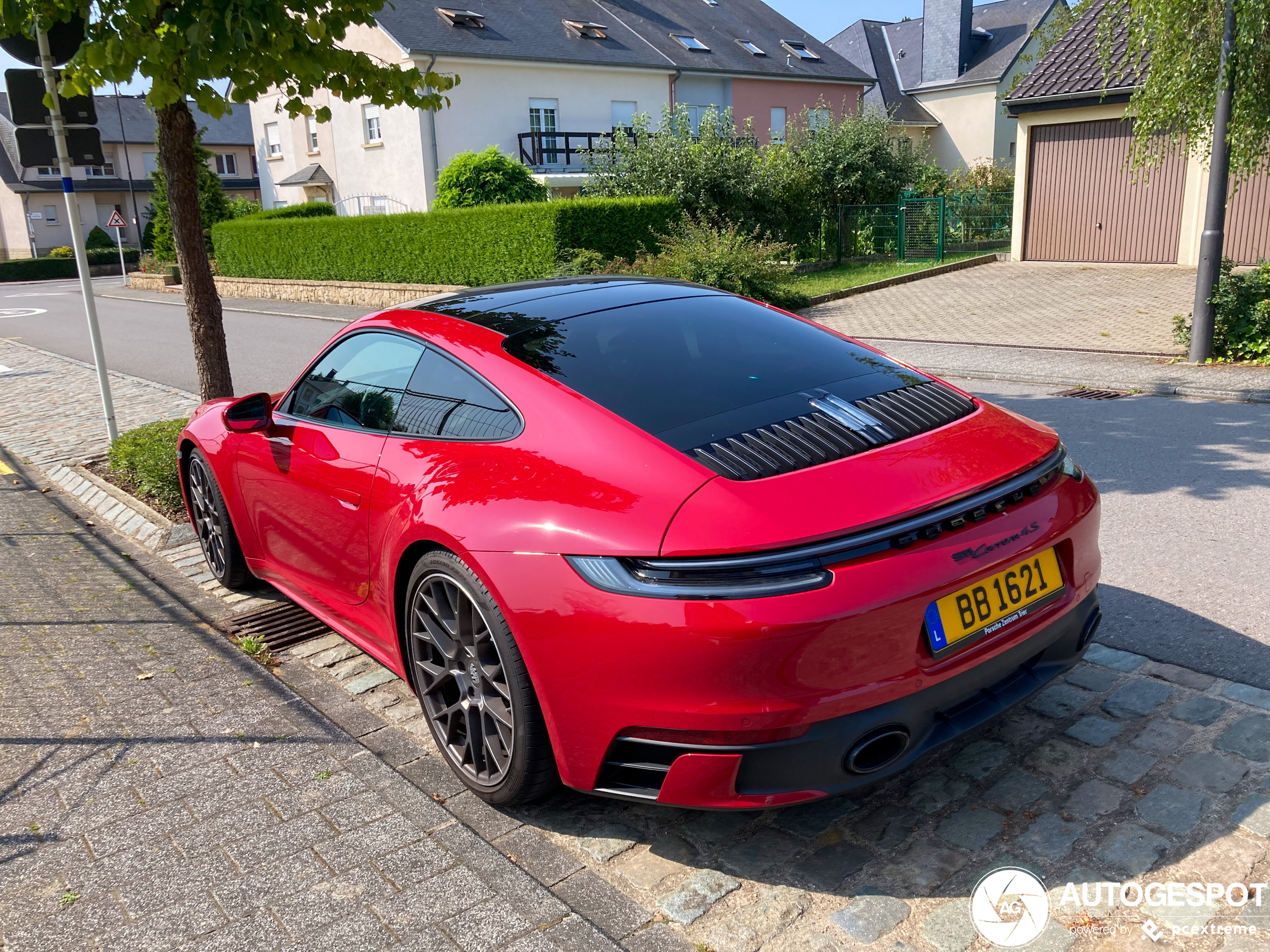 Porsche 992 Carrera 4S