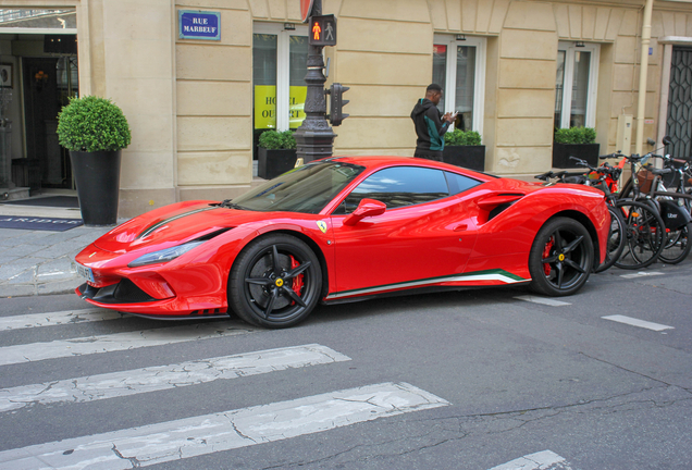 Ferrari F8 Tributo