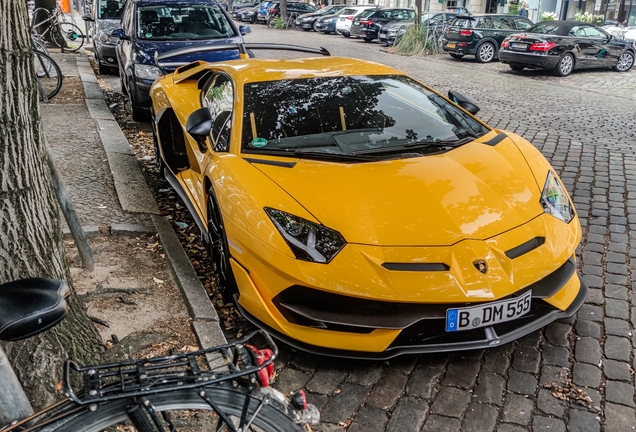 Lamborghini Aventador LP770-4 SVJ