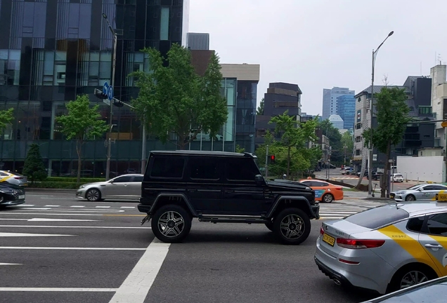 Mercedes-Benz Brabus G 500 4X4²