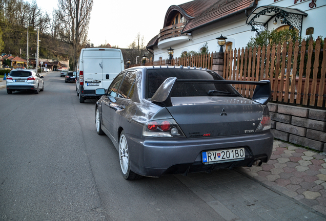 Mitsubishi Lancer Evolution IX MR