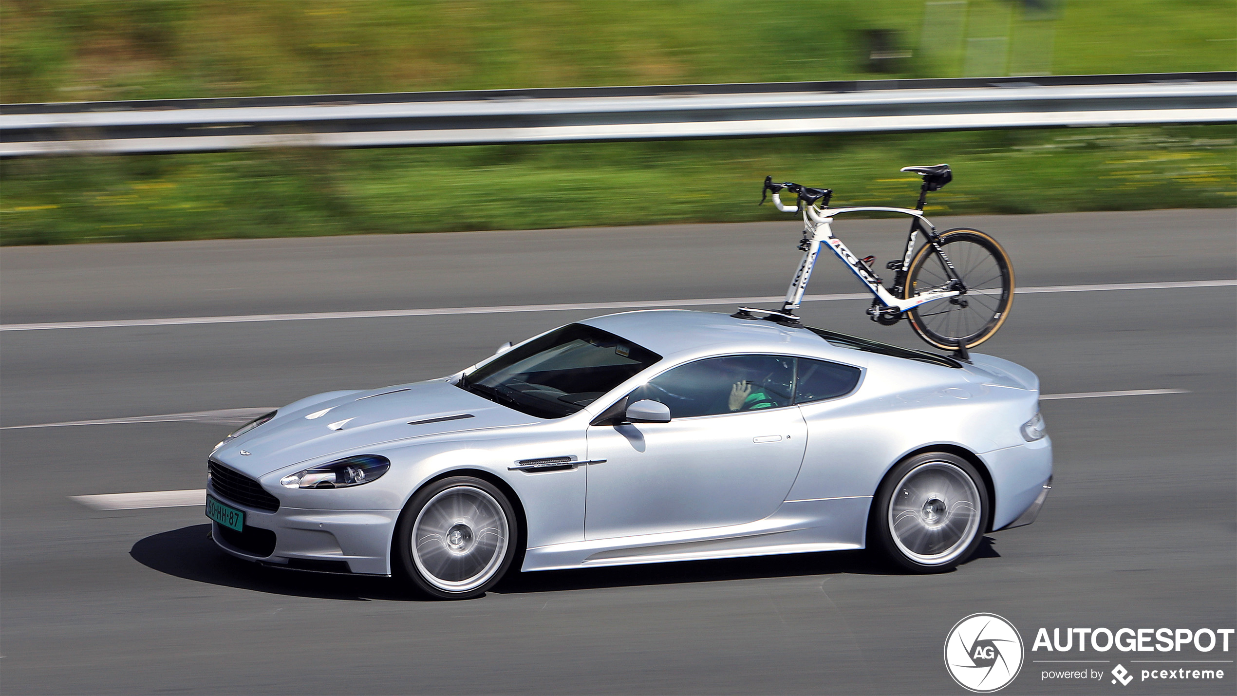 Aston Martin DBS