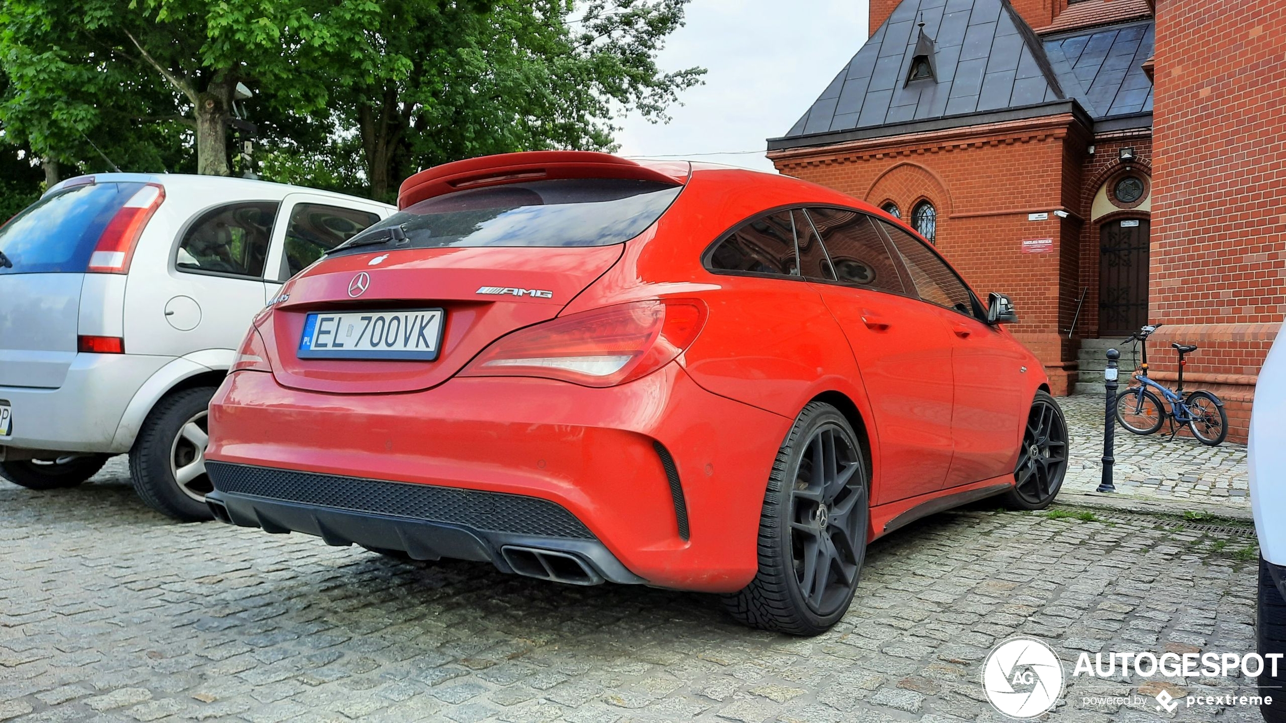 Mercedes-Benz CLA 45 AMG Shooting Brake