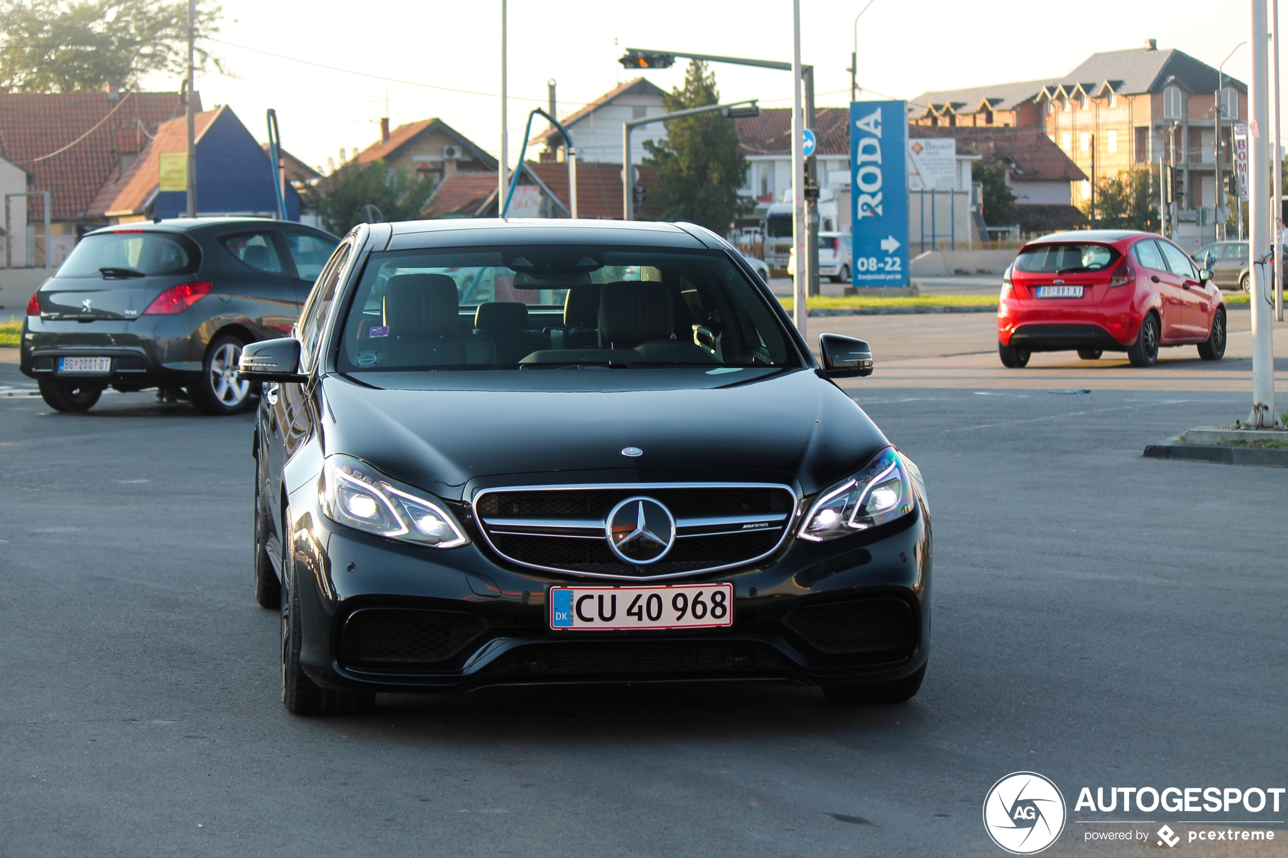 Mercedes-Benz E 63 AMG S W212