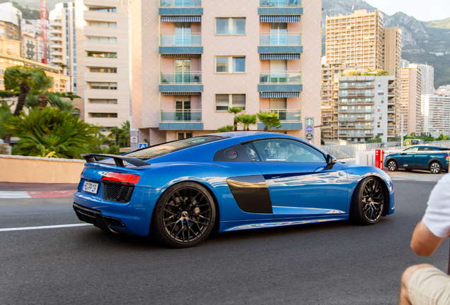 Audi R8 V10 Plus 2015