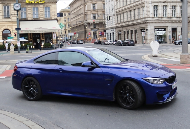 BMW M4 F82 CS