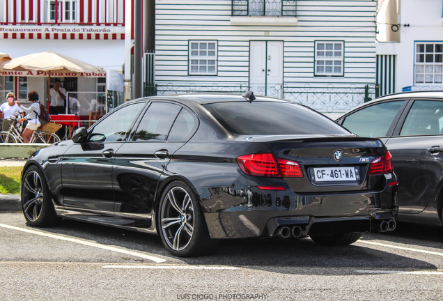 BMW M5 F10 2011