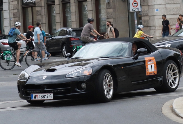 Dodge Viper SRT-10 Roadster 2003