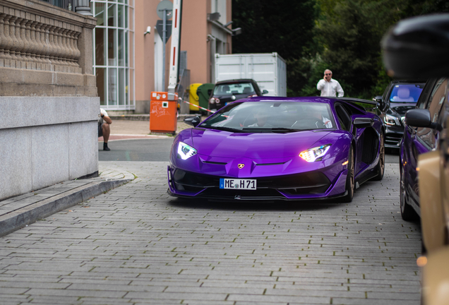 Lamborghini Aventador LP770-4 SVJ