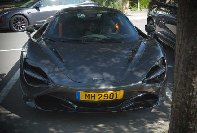 McLaren 720S Spider