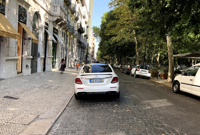 Mercedes-AMG E 63 S W213