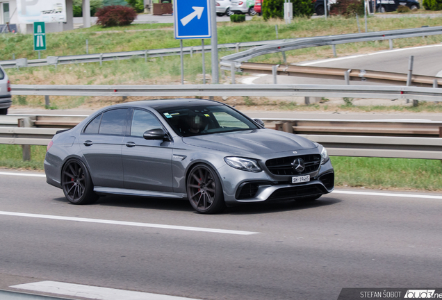 Mercedes-AMG E 63 S W213