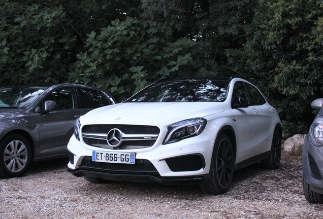 Mercedes-AMG GLA 45 X156