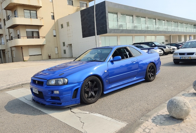 Nissan Skyline R34 GT-R