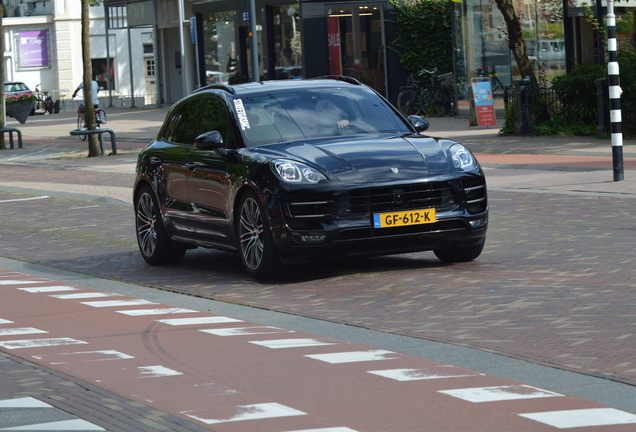 Porsche 95B Macan Turbo