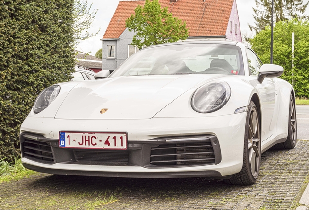 Porsche 992 Carrera 4S