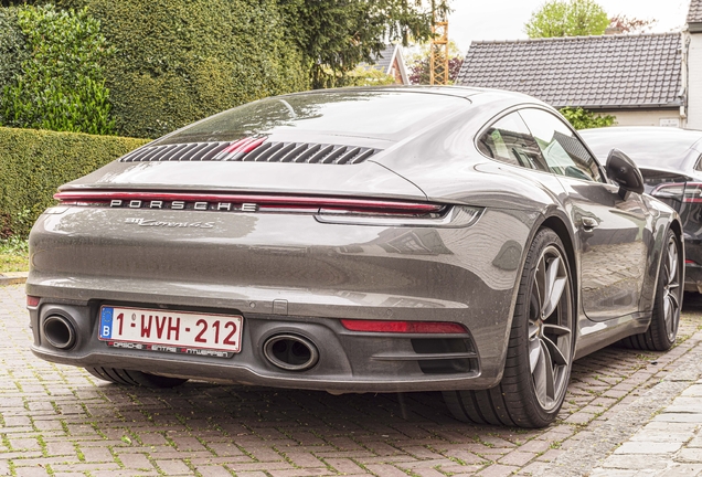 Porsche 992 Carrera 4S