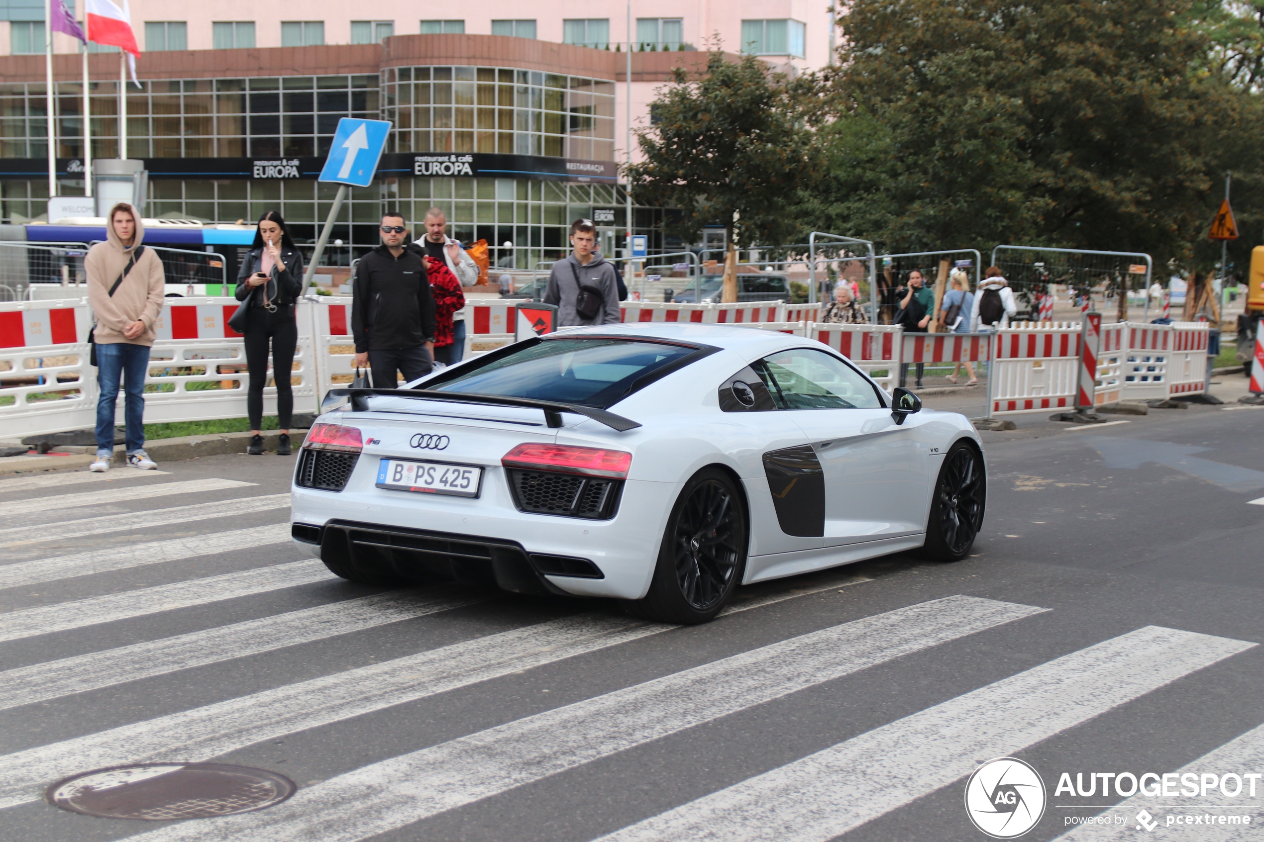 Audi R8 V10 Plus 2015