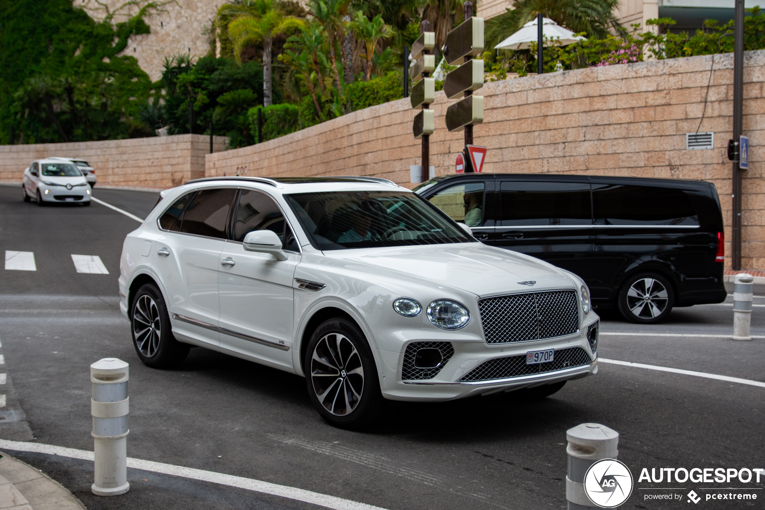 Bentley Bentayga V8 2021