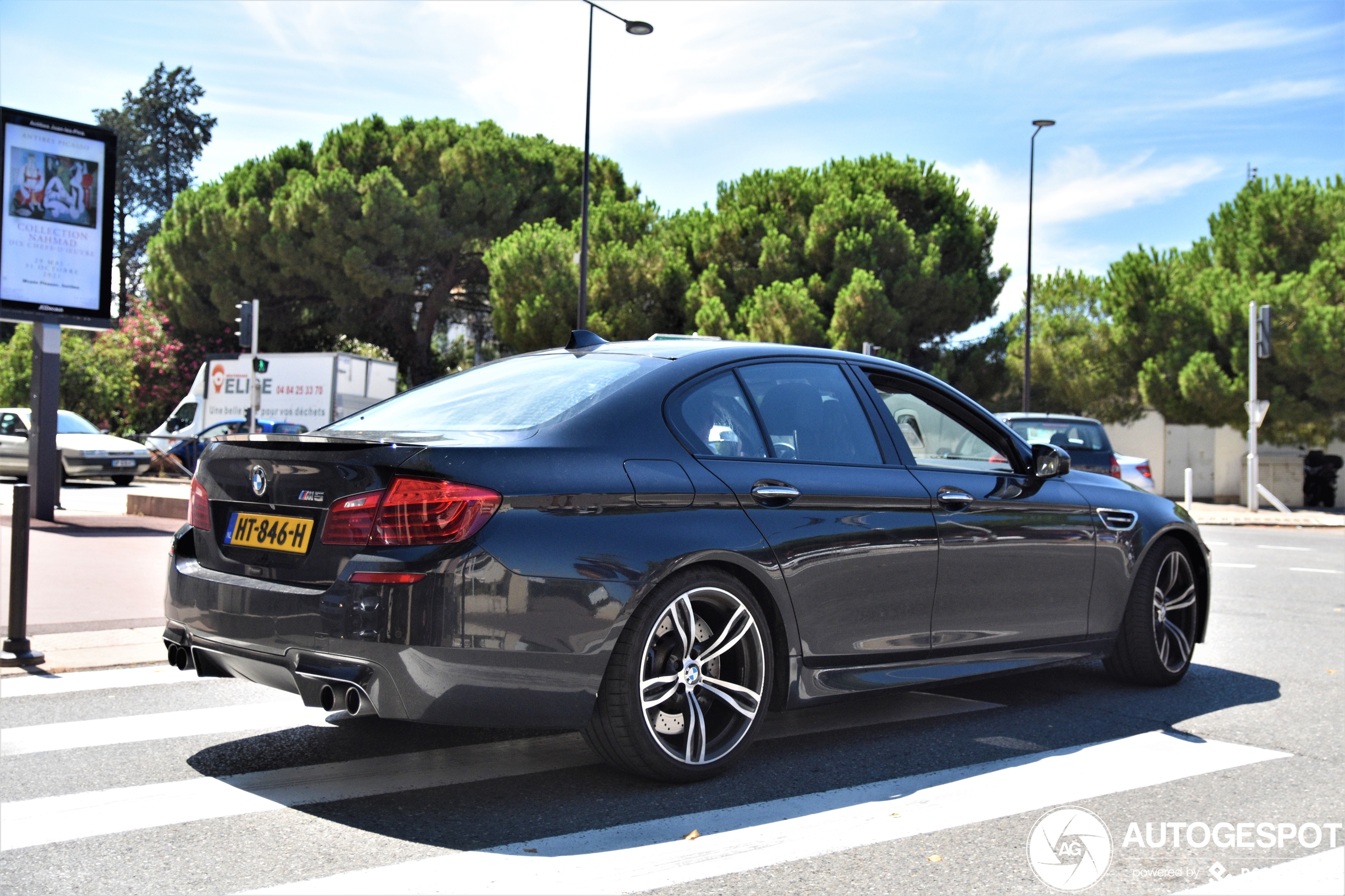 BMW M5 F10 2014