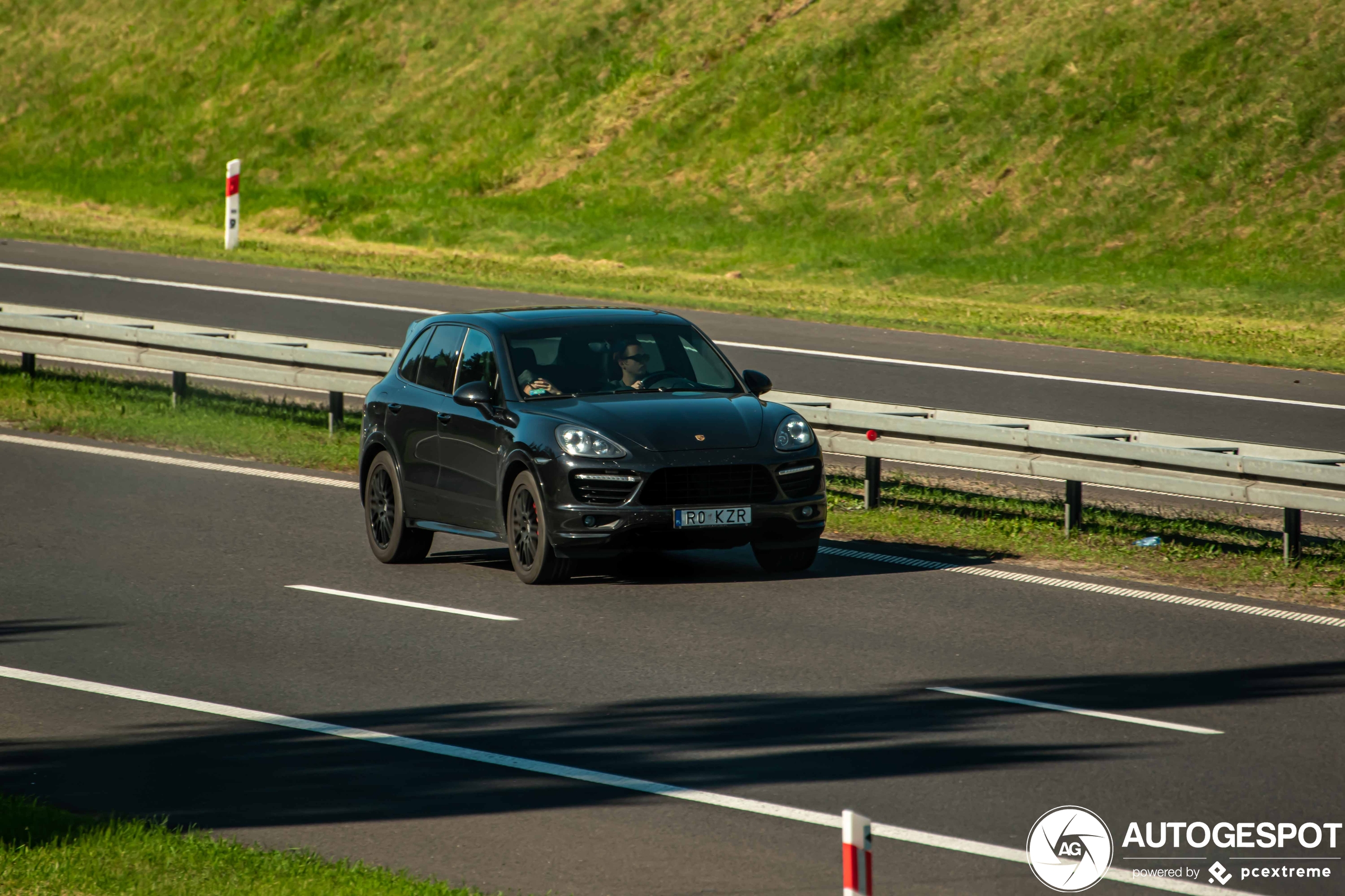 Porsche 958 Cayenne GTS