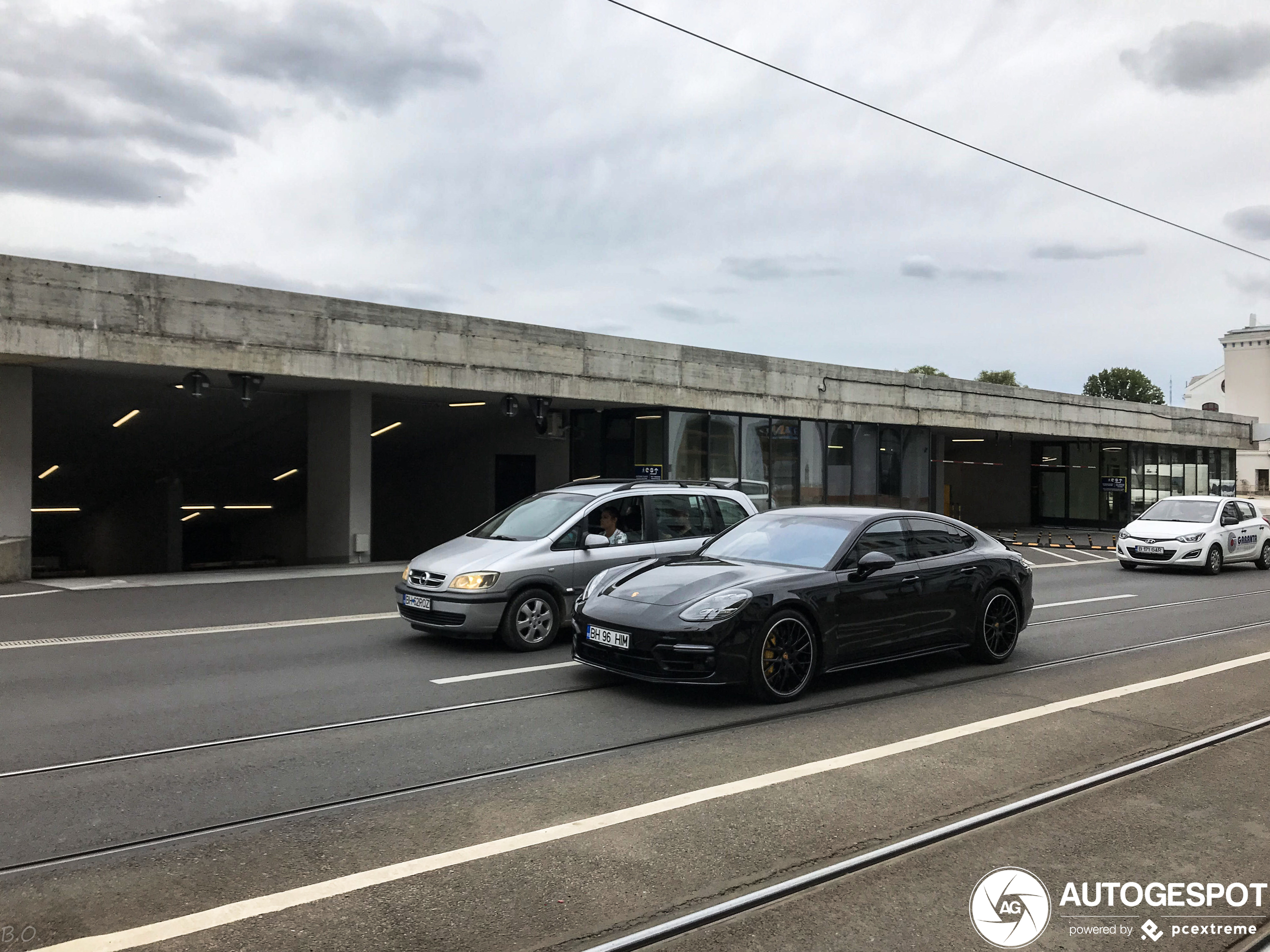 Porsche 971 Panamera Turbo S E-Hybrid