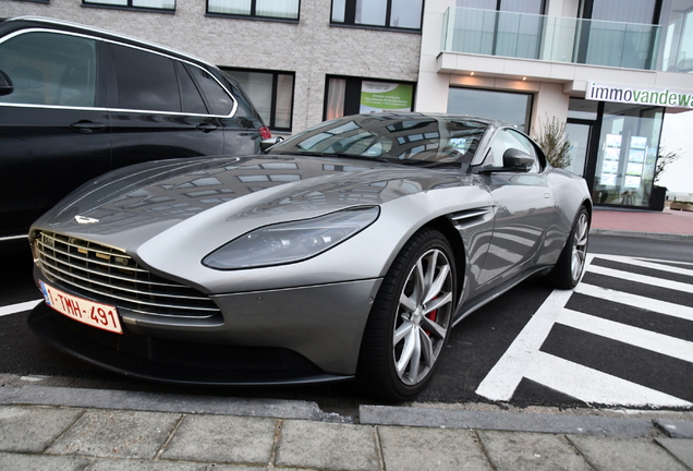 Aston Martin DB11 V8