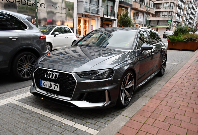 Audi RS4 Avant B9