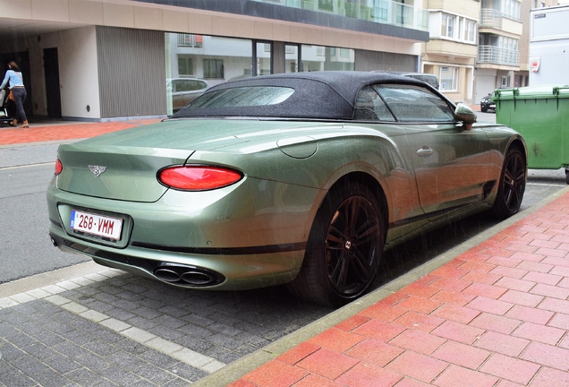 Bentley Continental GTC V8 2020