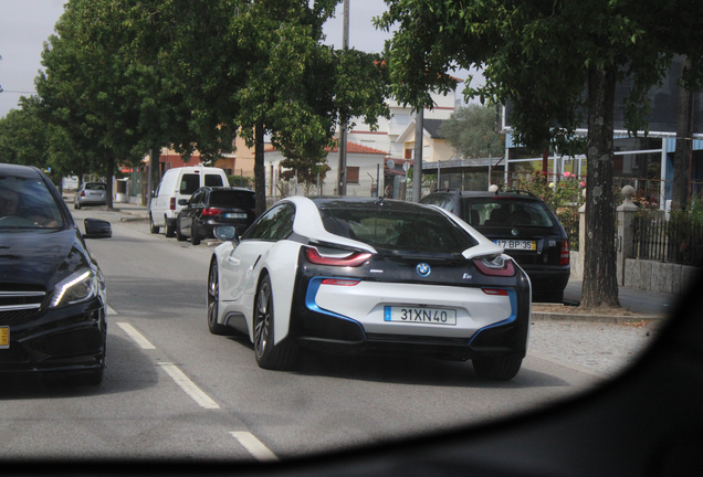 BMW i8