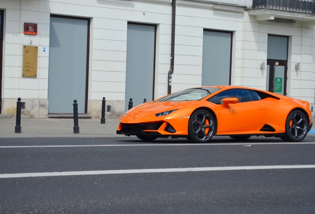 Lamborghini Huracán LP640-4 EVO