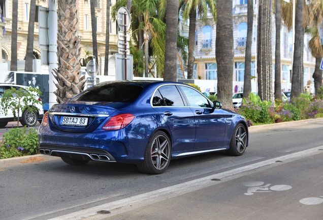 Mercedes-AMG C 63 S W205