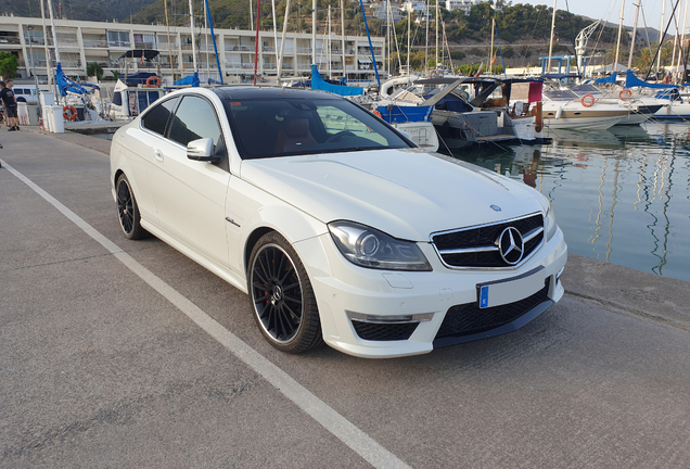 Mercedes-Benz C 63 AMG Coupé