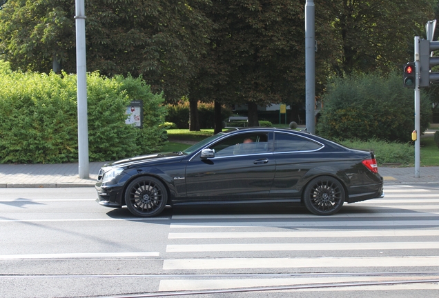 Mercedes-Benz C 63 AMG Coupé