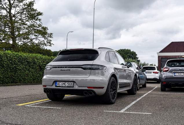 Porsche 95B Macan GTS MkII