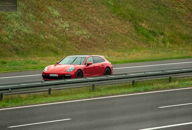 Porsche 971 Panamera GTS Sport Turismo