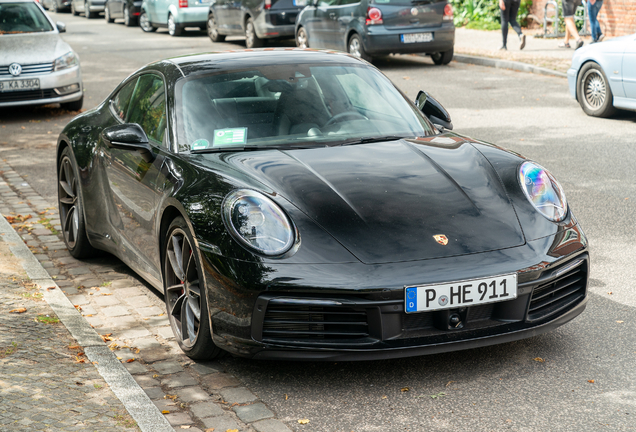 Porsche 992 Carrera 4S